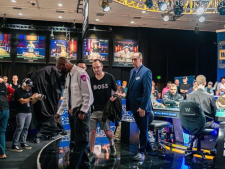 Last Brits Exit Main Event on Day 7