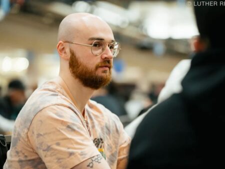 Sheils & Farrell Going for Gold on $5K 6-Max Final Table