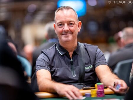 Fraser MacIntyre Leads Britpack into Day 5 of Main Event