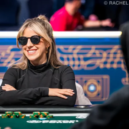 Foxen Finds a Cash; Groome Grabs Big Bag