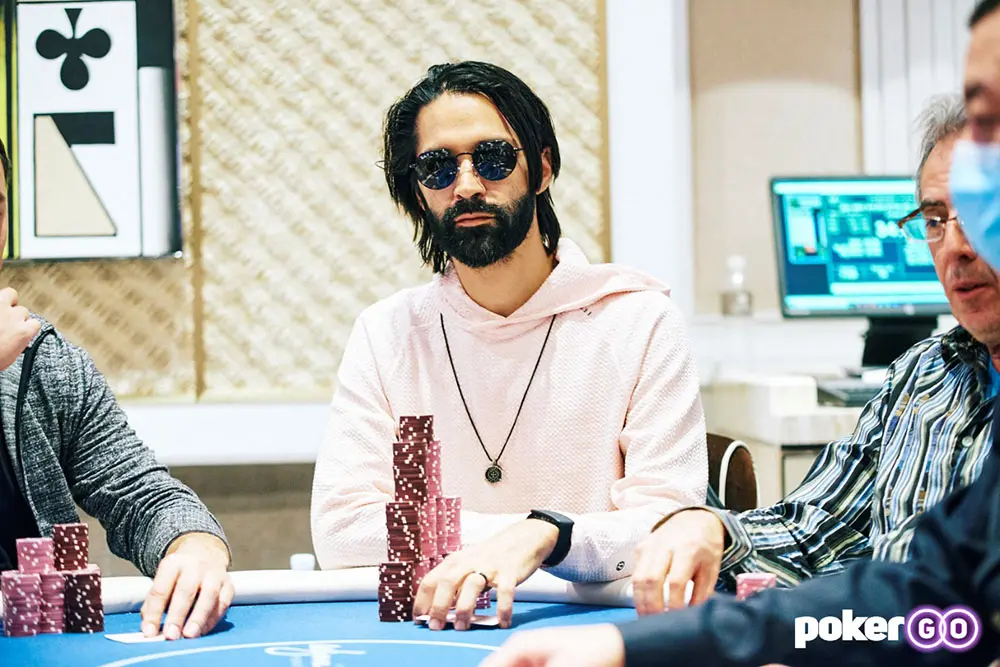 Andrew Moreno Wins Venetian $2,500 Buy-In Event For $242,293
