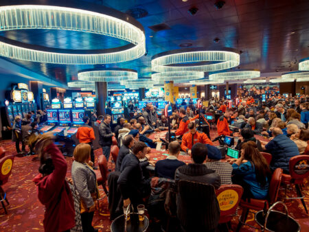 From Royal Weddings to the Rail: Poker’s New Power Couple Emerges at PartyPoker Tour London