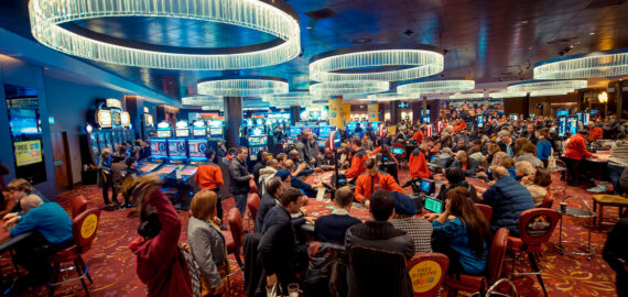 From Royal Weddings to the Rail: Poker’s New Power Couple Emerges at PartyPoker Tour London