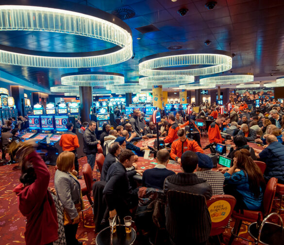 From Royal Weddings to the Rail: Poker’s New Power Couple Emerges at PartyPoker Tour London