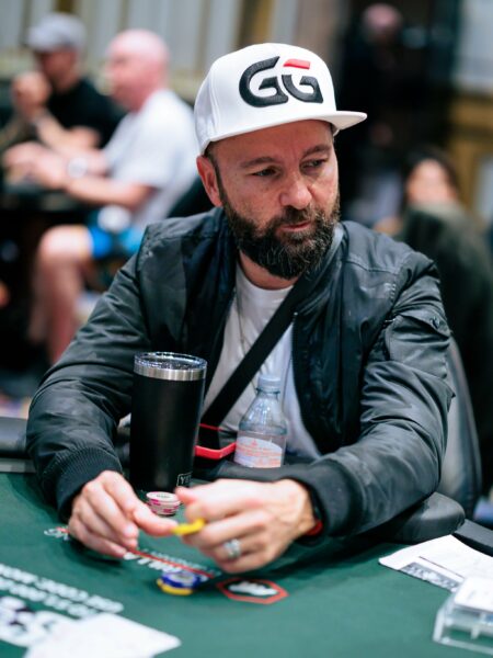 Mackoff Makes Day 2, Bain Bags Big in Super Seniors, Moss, Negreanu, and Tag Team Duo Still Battling