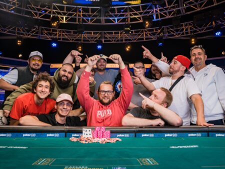2025 WSOP: Jonathan Stoeber Wins $800 Deepstack After Final Table Comeback
