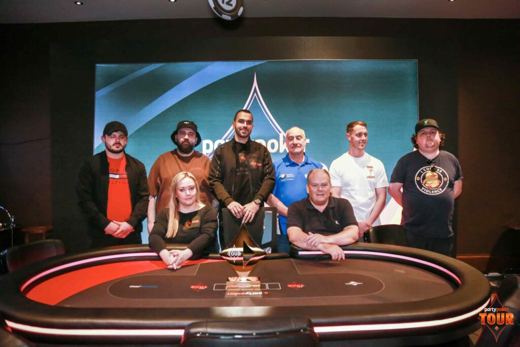 £500 Main Event Final Table. Photo: PartyPoker