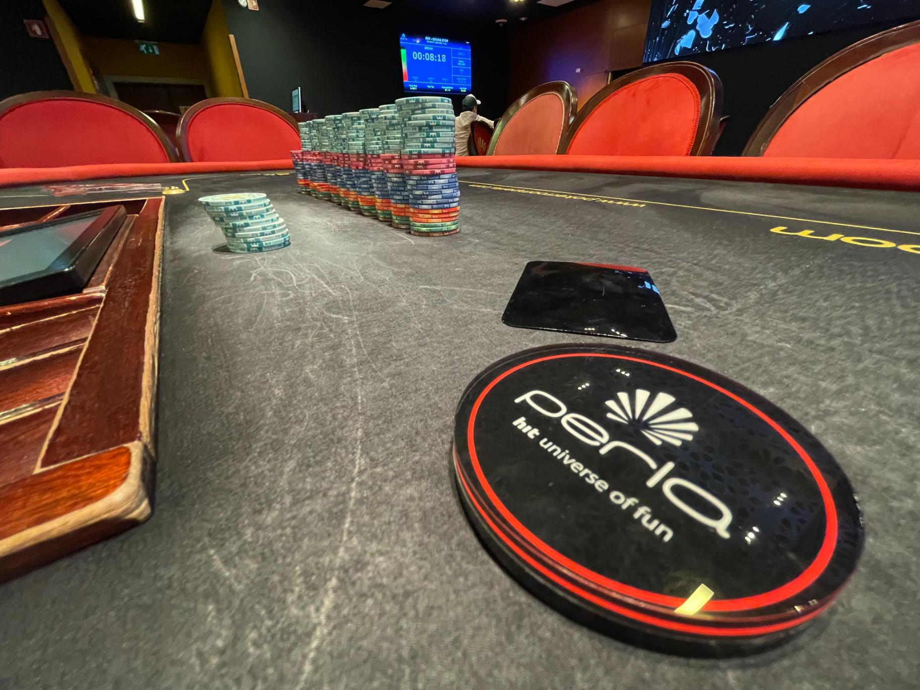 Perla Poker Room