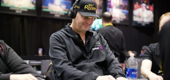 Should Poker Ban Headphones at the Table?