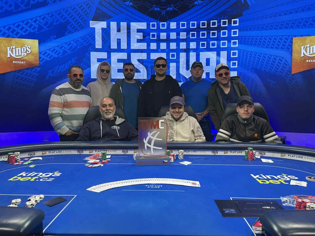 Final table. Photo: Roland Boothby