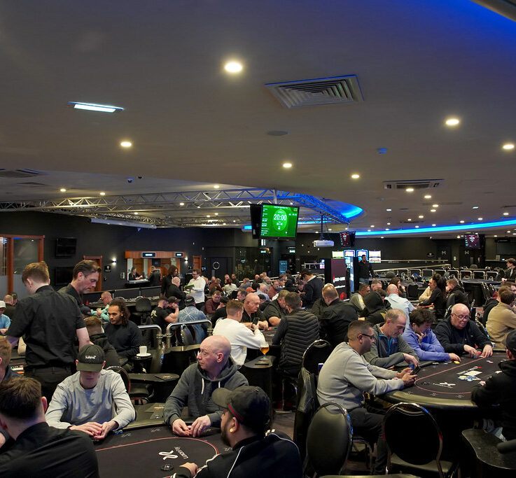 2025 WSOP Circuit Nottingham Day 1: Villegas Takes Early Mini Main Event Lead