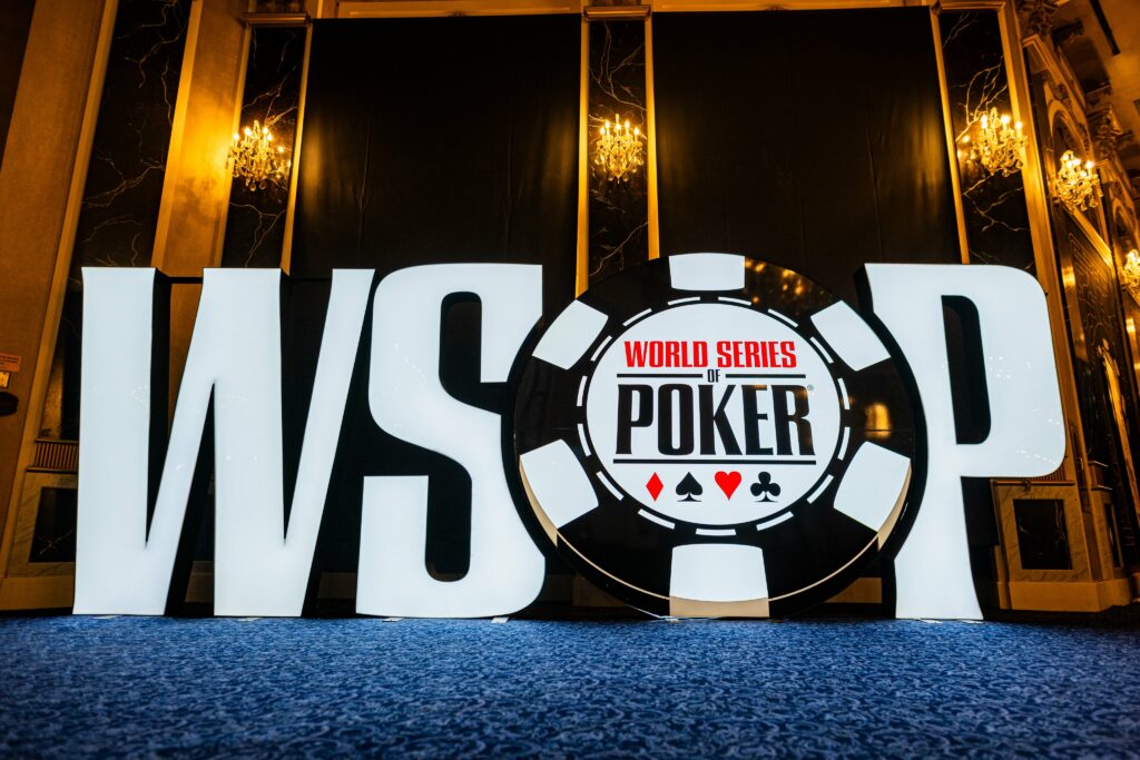 WSOP Hallway