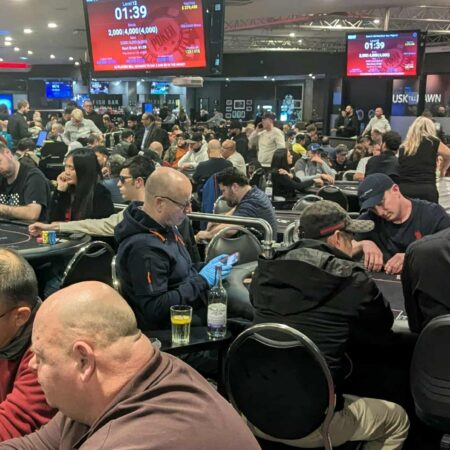 2025 WSOP Circuit Nottingham Day 2: Damoulis and Smith Chasing Record-breaking Mini Main Event Title